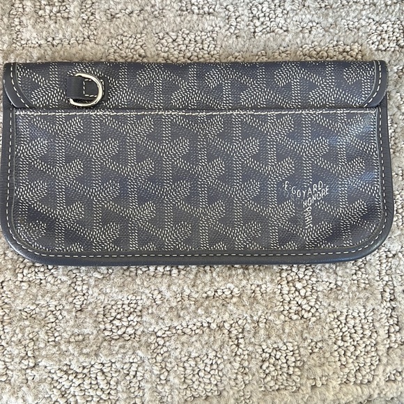 Goyard Saint Louis PM Tote - Grey 100% Authentic - Picture 8 of 10